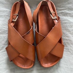 Alohas Leather Marshmallow Sandals